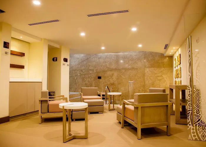 Penthouse Two Bedroom - Club Casa Dorada At Medano Apartment *